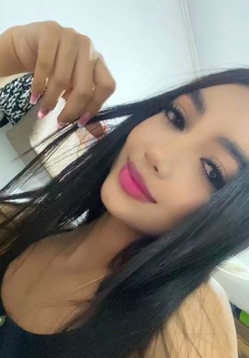 Video chat with Cata on CooMeetGirl
