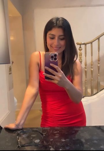 Video chat with Alessia on CooMeetGirl